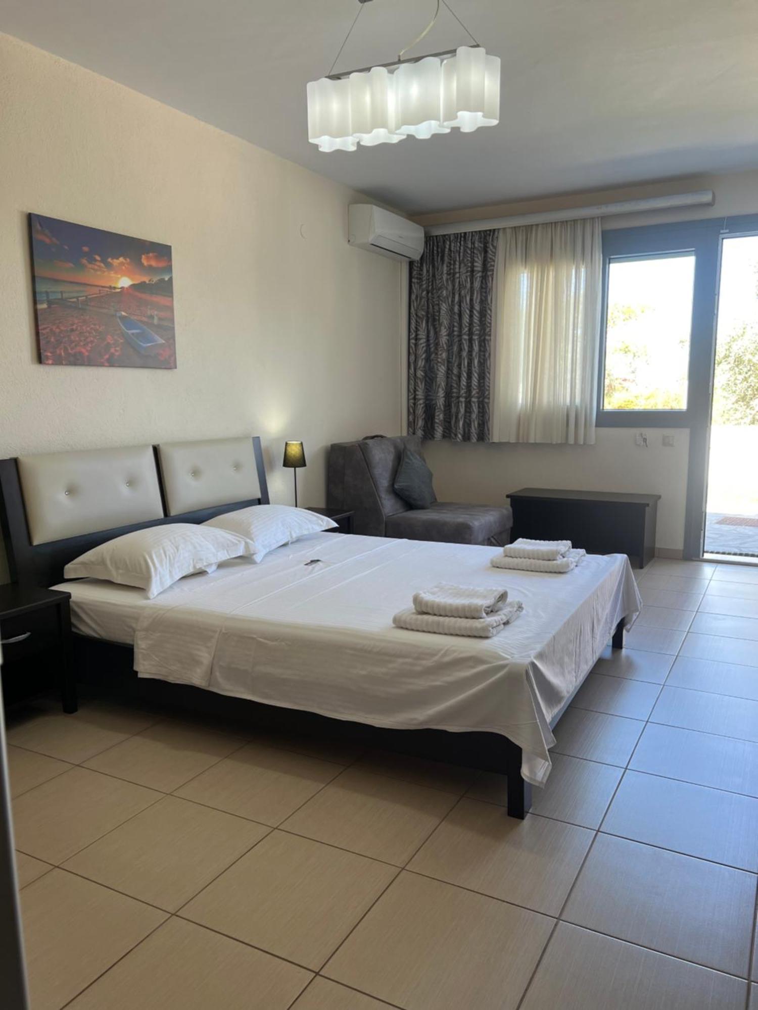 Bivas Apartments Limenas  Exterior photo
